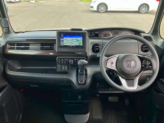 HONDA N BOX CUSTOM 2020