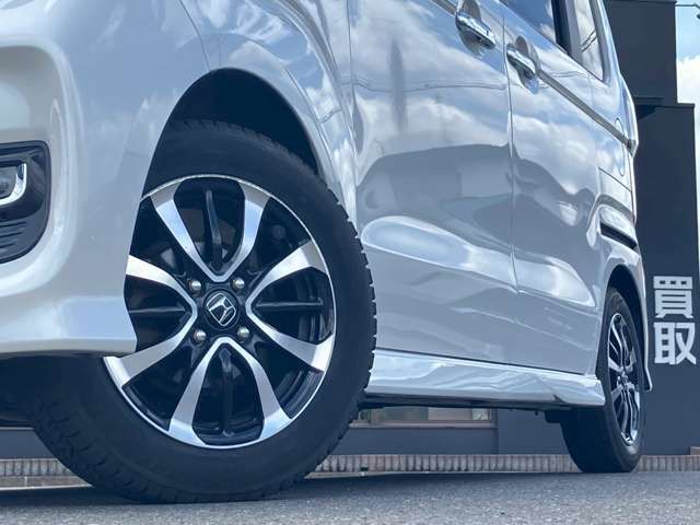 HONDA N BOX CUSTOM 2020