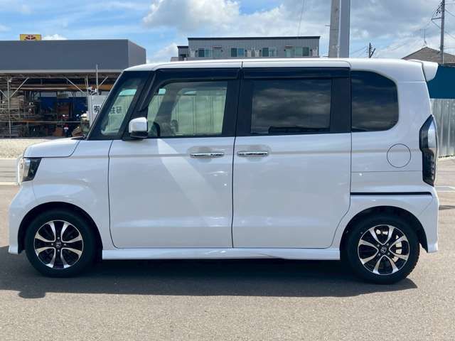 HONDA N BOX CUSTOM 2020