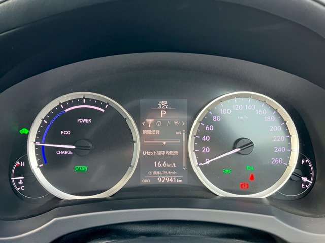 TOYOTA LEXUS IS300h 2013