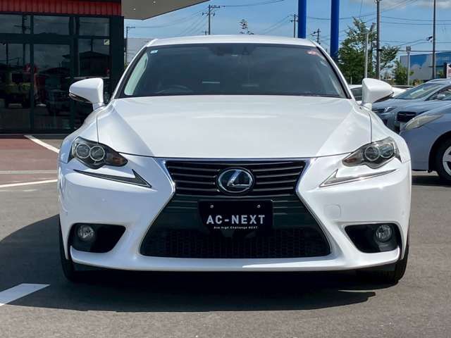 TOYOTA LEXUS IS300h 2013