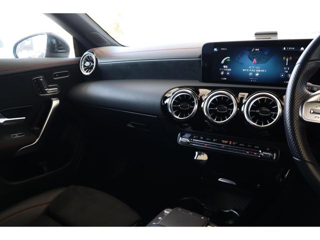 MERCEDES BENZ MERCEDES BENZ CLA Shooting Brake 2021