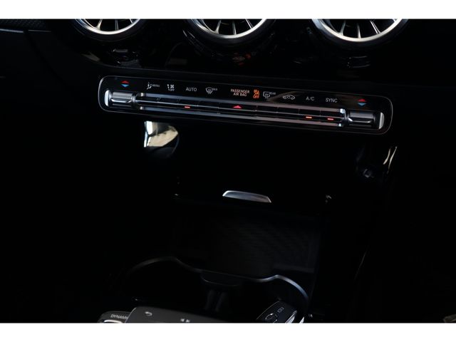 MERCEDES BENZ MERCEDES BENZ CLA Shooting Brake 2021