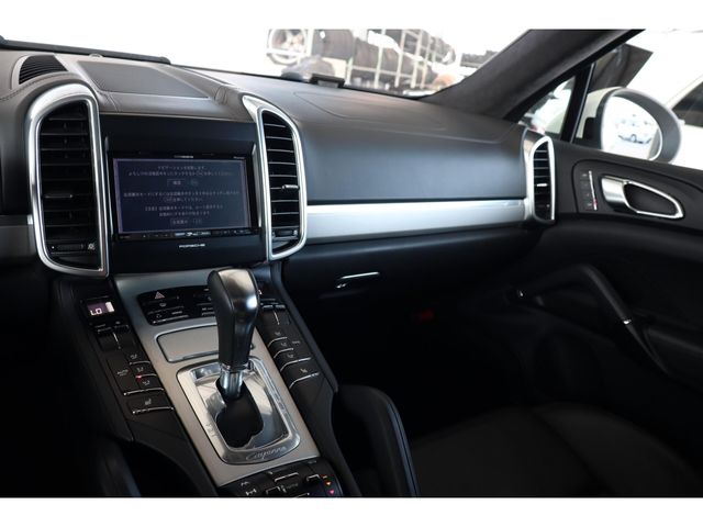 PORSCHE PORSCHE Cayenne 2010