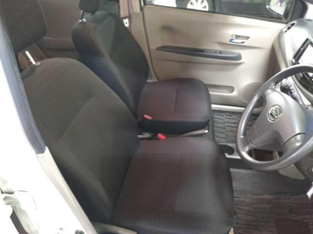 DAIHATSU MIRA e:S 2016