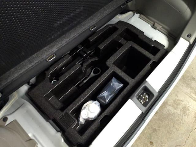 DAIHATSU MIRA e:S 2016