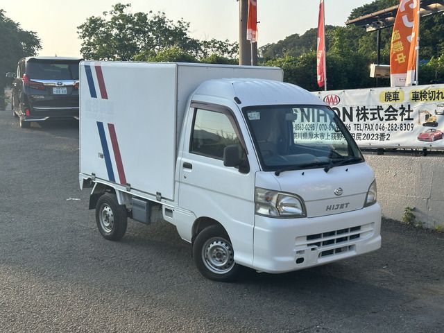 DAIHATSU HIJET truck 2013
