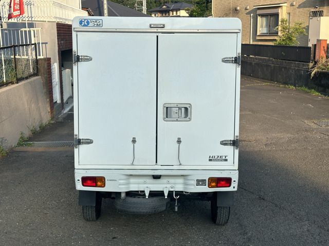 DAIHATSU HIJET truck 2013