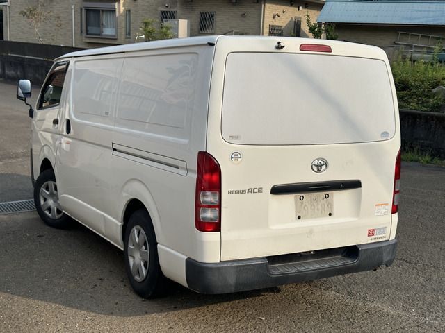 TOYOTA HIACE van 2WD 2015