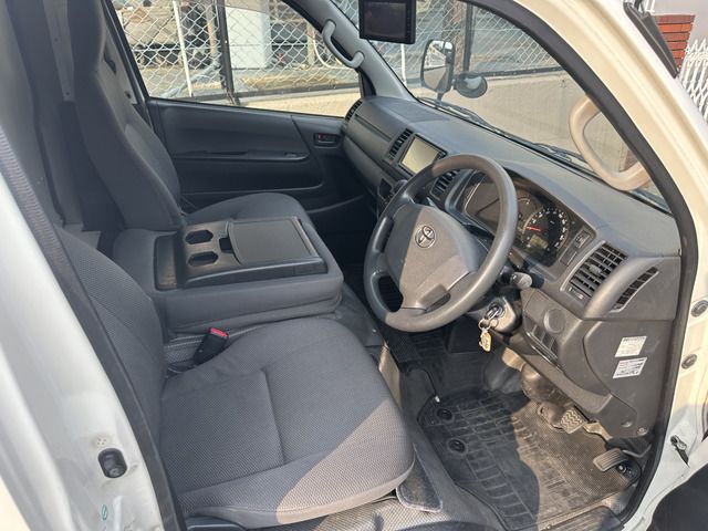 TOYOTA HIACE van 2WD 2015