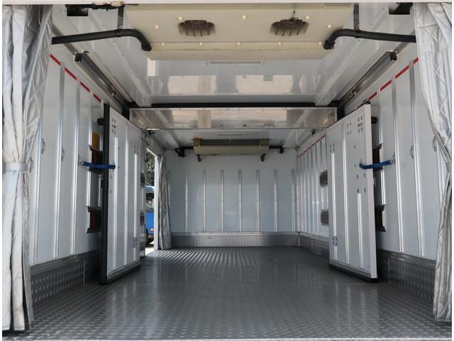 MITSUBISHI CANTER 2017