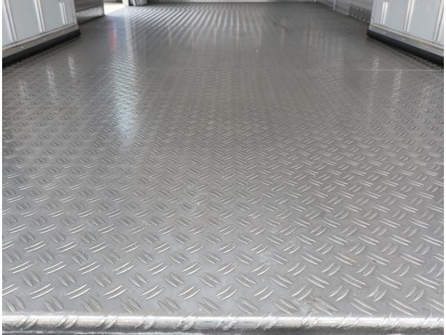 MITSUBISHI CANTER 2017