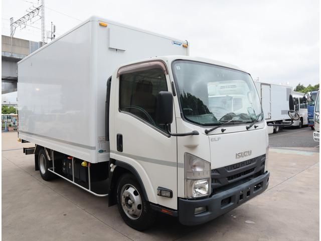 ISUZU ELF 2019