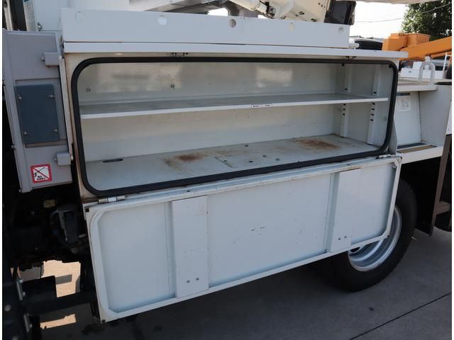 MITSUBISHI CANTER 2017