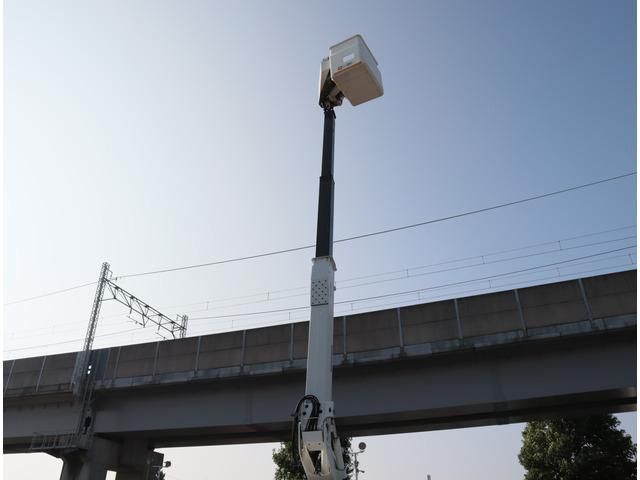 MITSUBISHI CANTER 2017