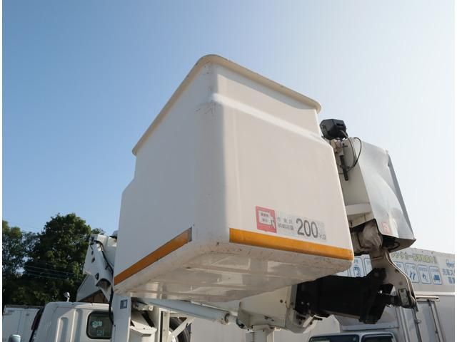 MITSUBISHI CANTER 2017