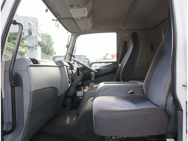 MITSUBISHI FUSOU FIGHTER 2016