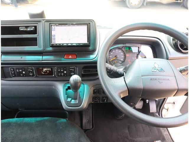 MITSUBISHI ROSA 2023