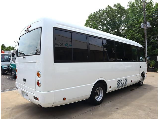 MITSUBISHI ROSA 2023