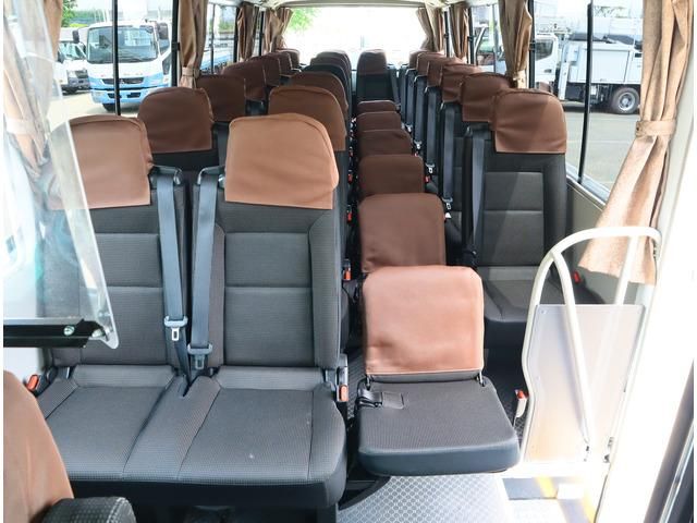 MITSUBISHI ROSA 2023