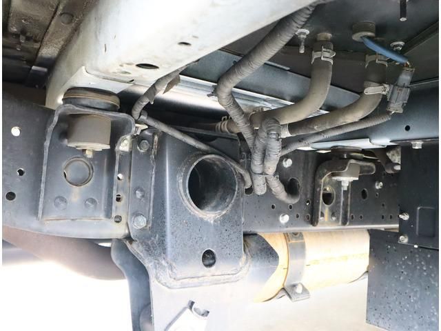 MITSUBISHI ROSA 2023