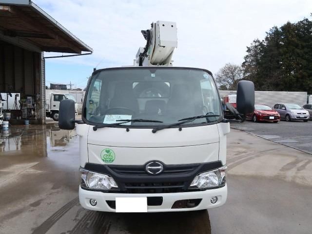 HINO DUTRO 2016