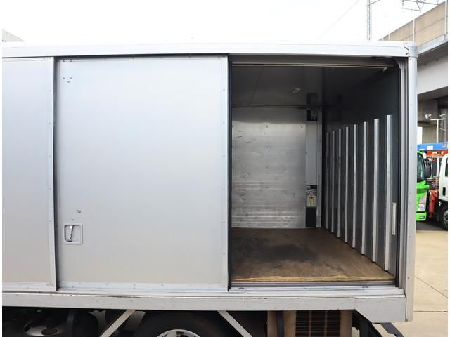 MITSUBISHI CANTER 2019