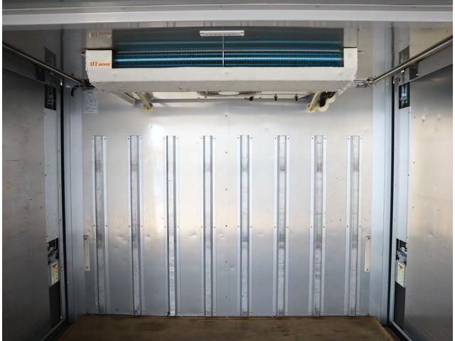 MITSUBISHI CANTER 2019