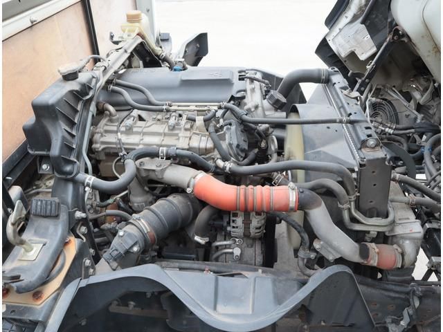 MITSUBISHI CANTER 2017