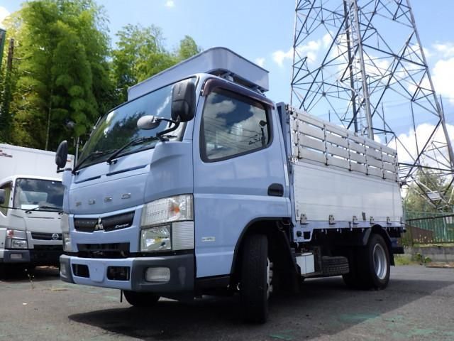 MITSUBISHI CANTER 2016