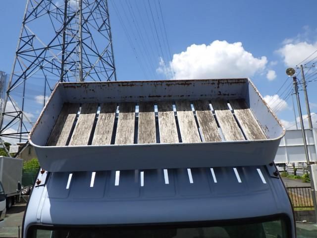 MITSUBISHI CANTER 2016