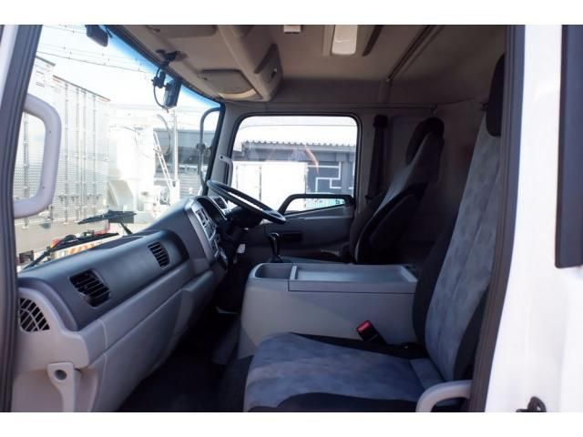 NISSAN DIESEL CONDOR 2015