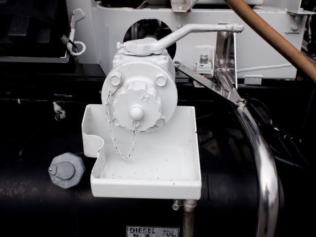 MITSUBISHI CANTER 2017