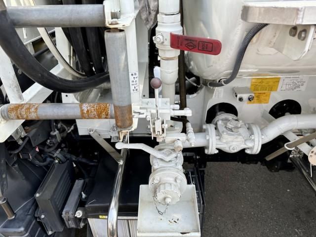 MITSUBISHI CANTER 2017