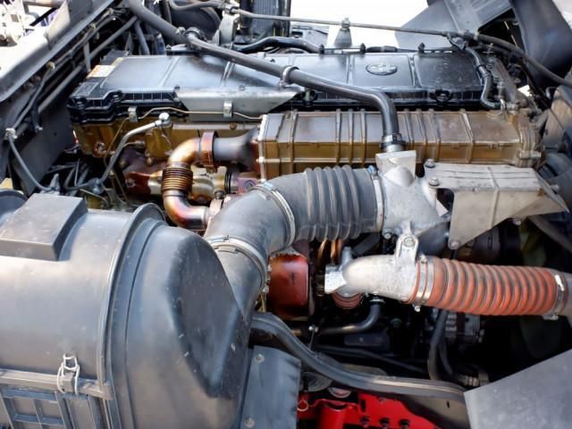 MITSUBISHI FUSOU SUPER GREAT 2013