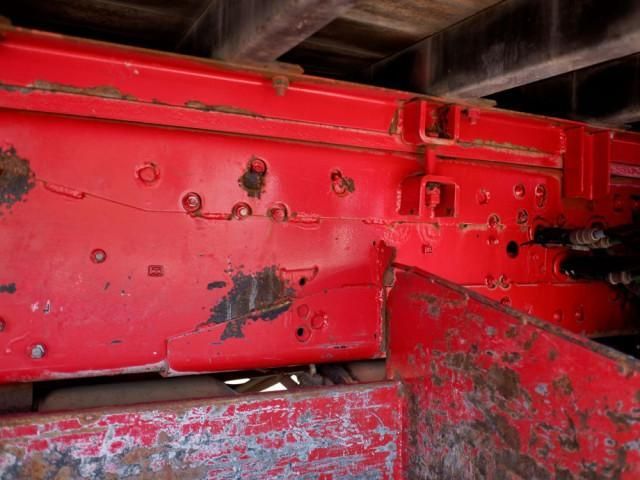 MITSUBISHI FUSOU SUPER GREAT 2013