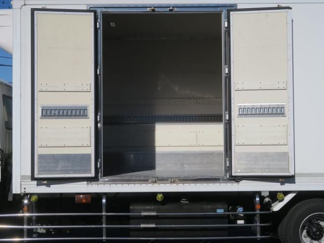 MITSUBISHI FUSOU FIGHTER 2015