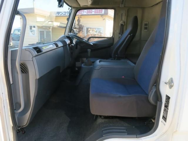 MITSUBISHI FUSOU FIGHTER 2015