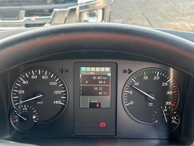 MITSUBISHI FUSOU FIGHTER 2022