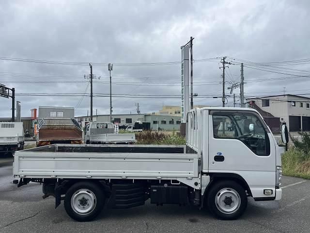 ISUZU ELF 2012