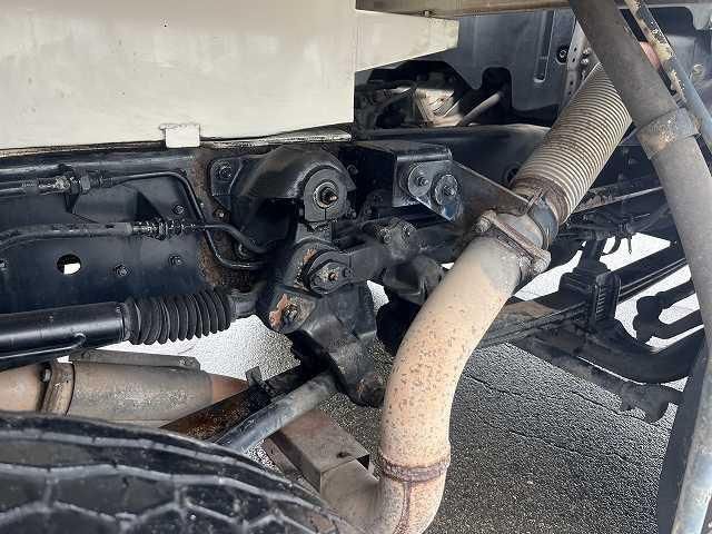 MITSUBISHI FUSOU SUPER GREAT 2004