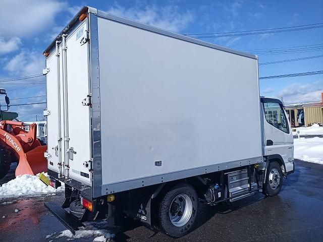 MITSUBISHI CANTER 2021