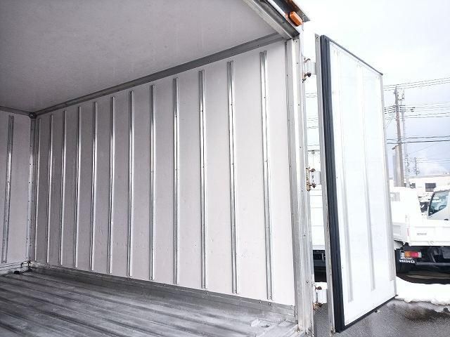 MITSUBISHI CANTER 2021