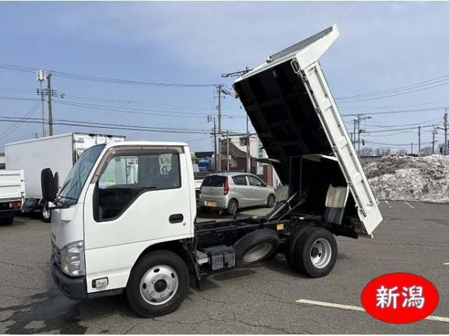 ISUZU ELF 2012