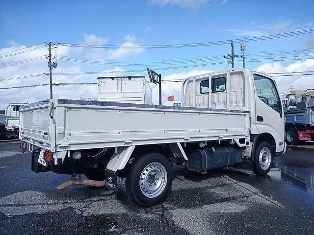 TOYOTA DYNA 2019