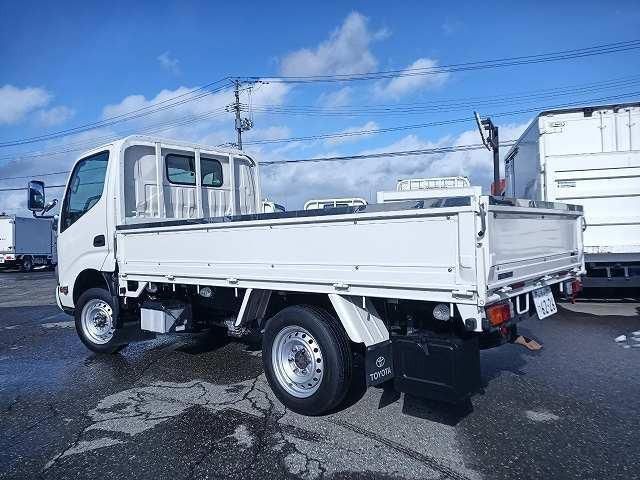 TOYOTA DYNA 2019