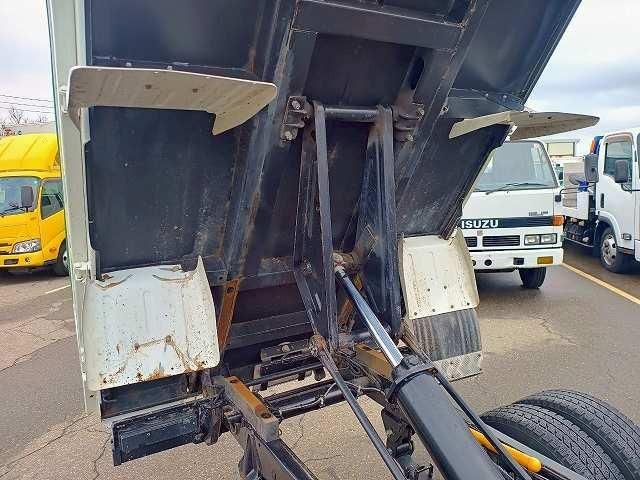 MITSUBISHI CANTER 2020