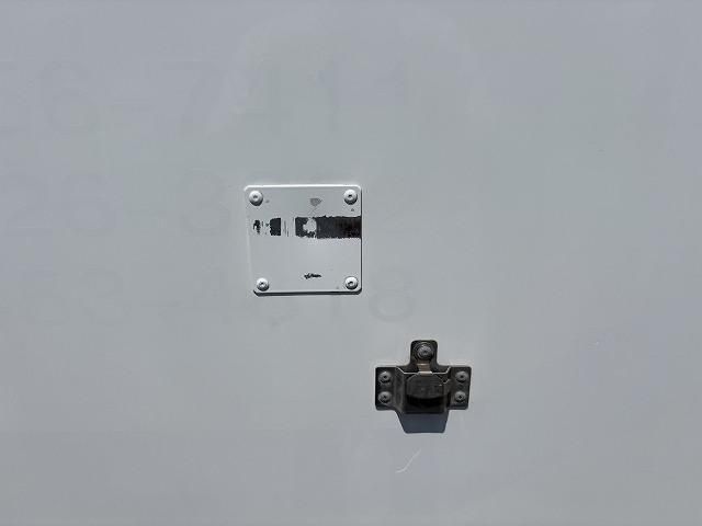 MITSUBISHI CANTER 2017