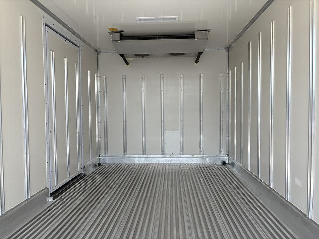 MITSUBISHI CANTER 2017