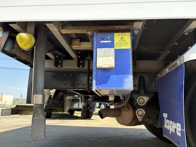 MITSUBISHI CANTER 2017